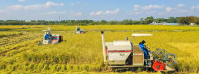 农业科技革新：智能农机助力丰收，提高农业生产效率